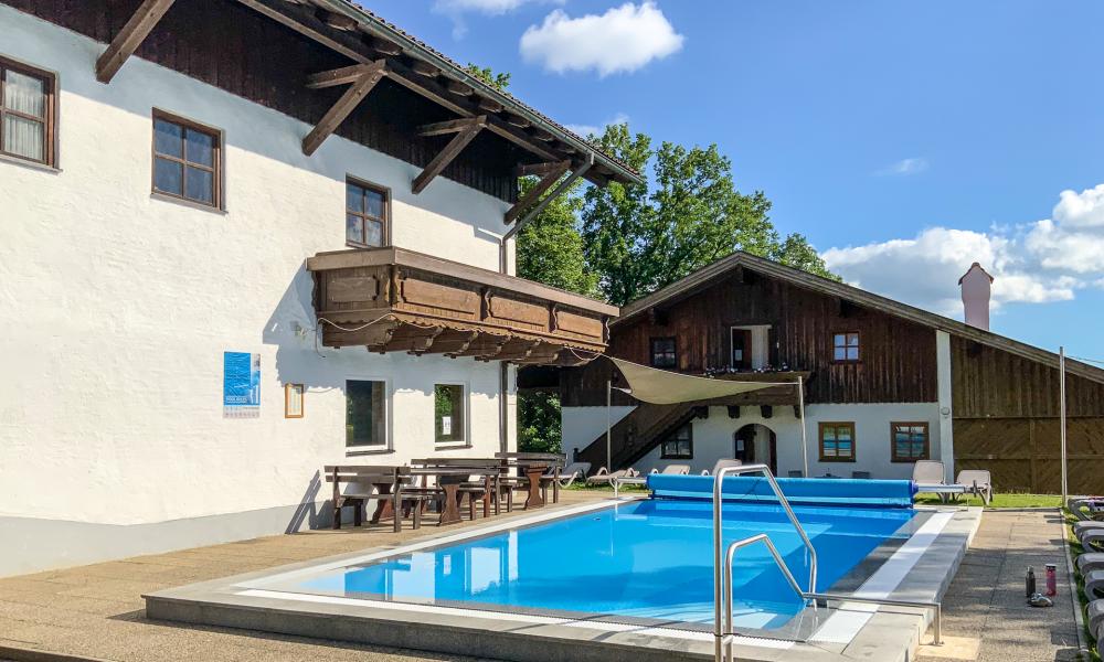 Apartment Bavarian Forest with swimming pool