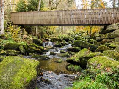 Eine der Brücken über die Saußbachklamm